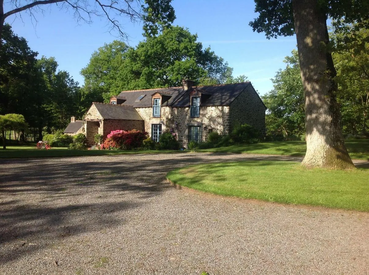 Au Pont Ricoul Bed & Breakfast Saint-Pierre-de-Plesguen