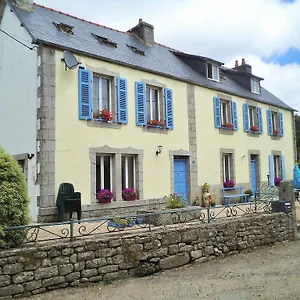 Laura's Chambres D'hotes Bed & Breakfast