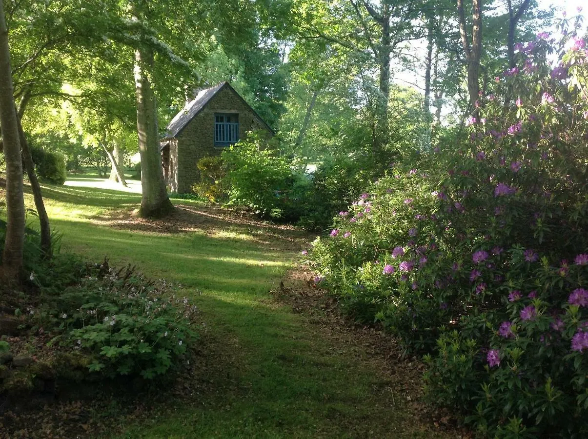 Au Pont Ricoul Bed & Breakfast Saint-Pierre-de-Plesguen