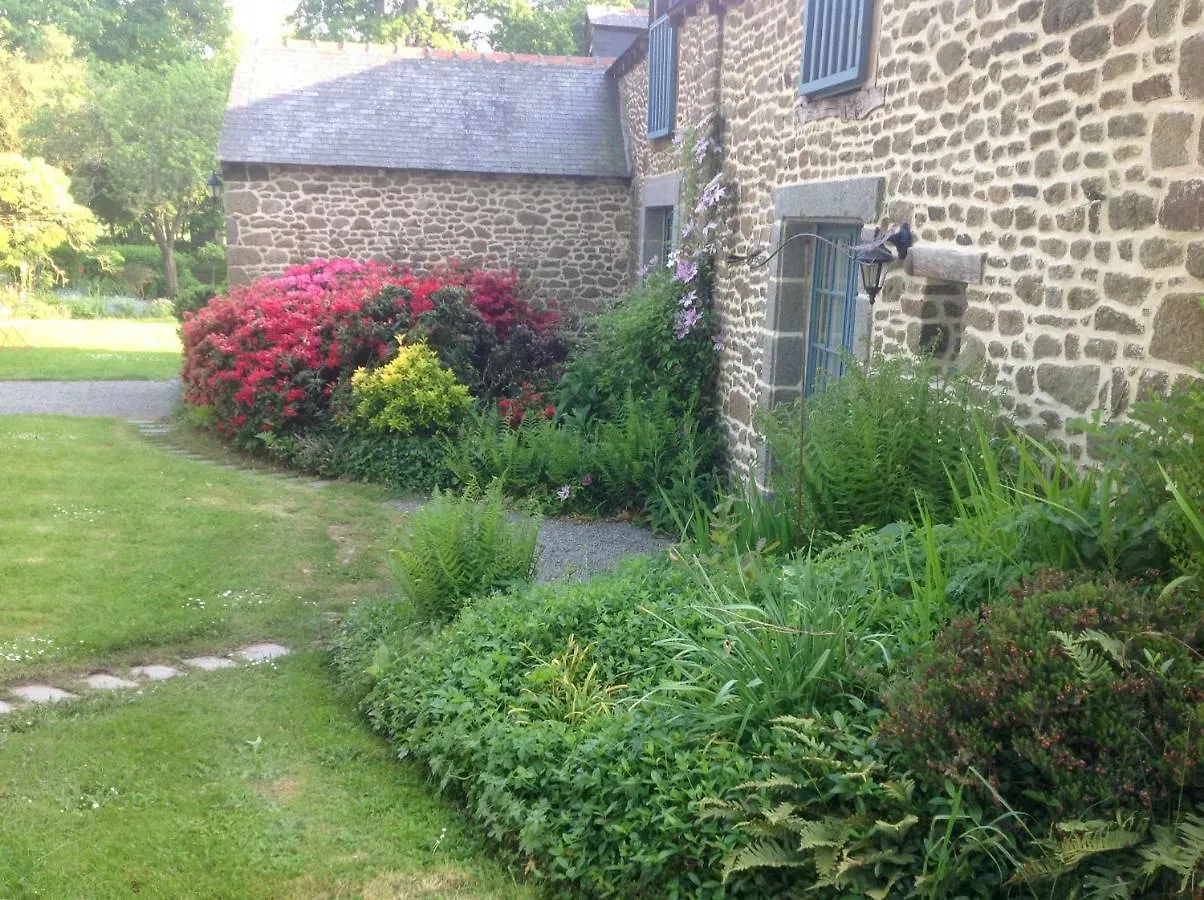 Au Pont Ricoul Bed & Breakfast Saint-Pierre-de-Plesguen Fransa