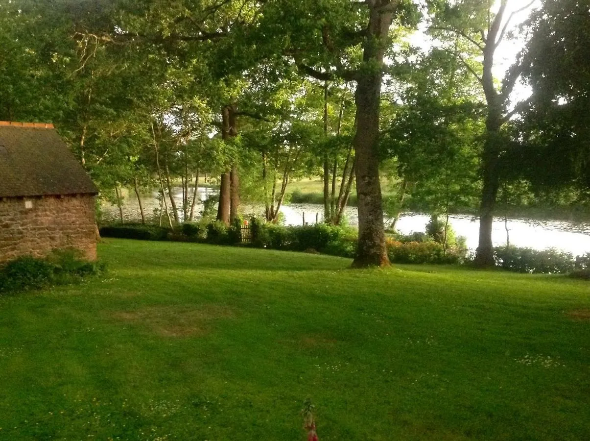 Au Pont Ricoul Bed & Breakfast Saint-Pierre-de-Plesguen
